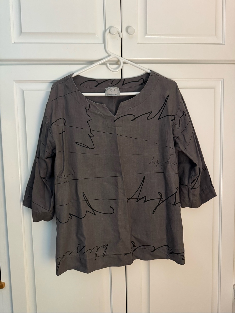 Gray linen Script-Print Women's Blouse